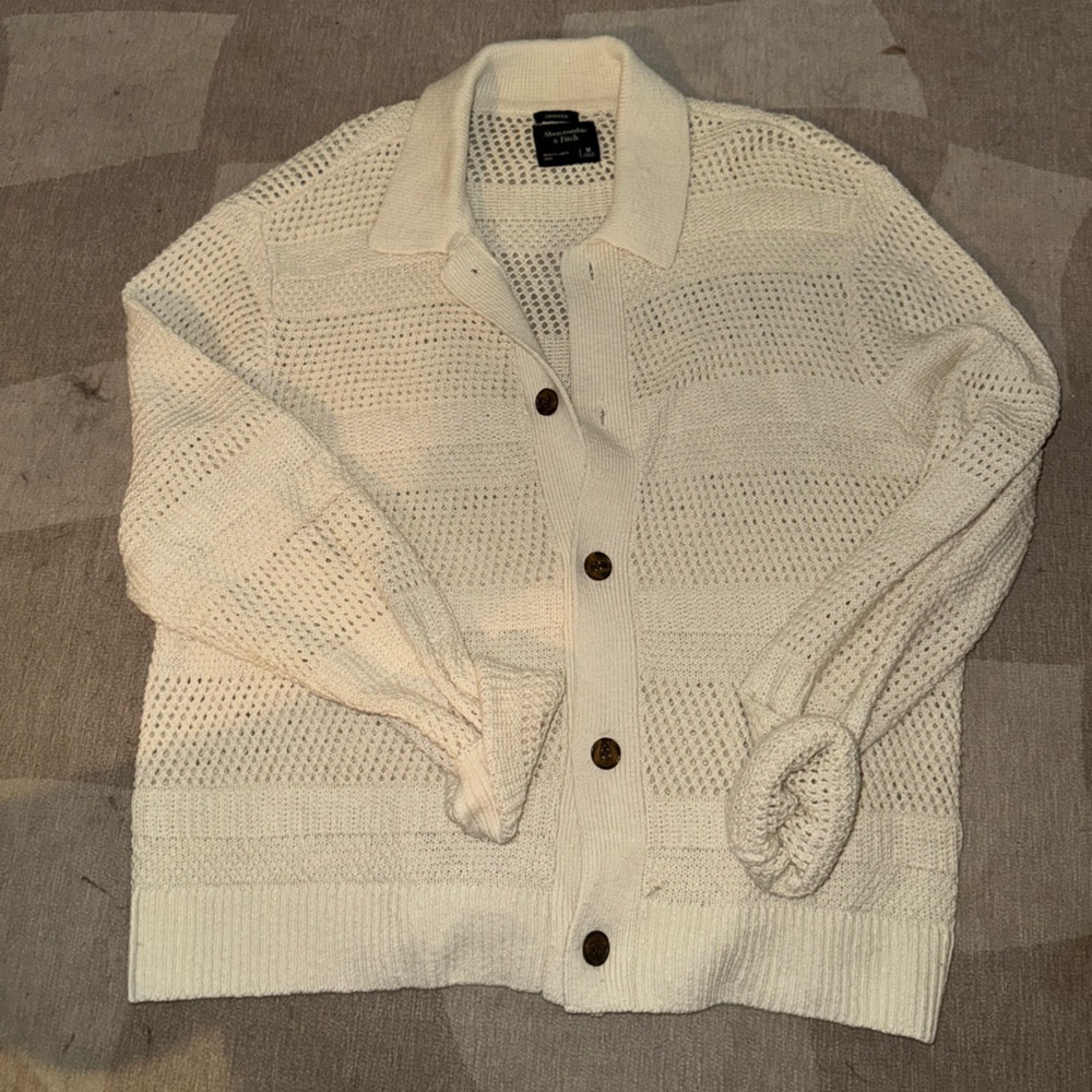Abercrombie & Fitch Button Up Summer Sweater